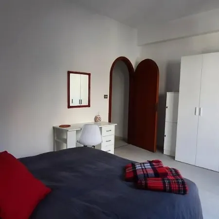 Taormina Giardini-naxos *