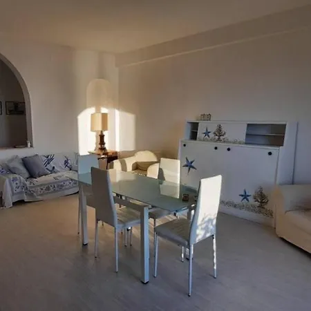 Taormina Giardini-naxos 贾迪尼-纳克索斯