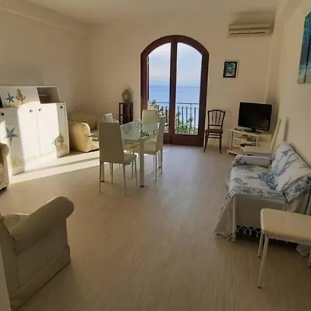 Taormina Giardini-naxos Апартаменты Джардини-Наксос