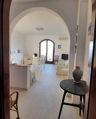 Taormina Giardini-naxos