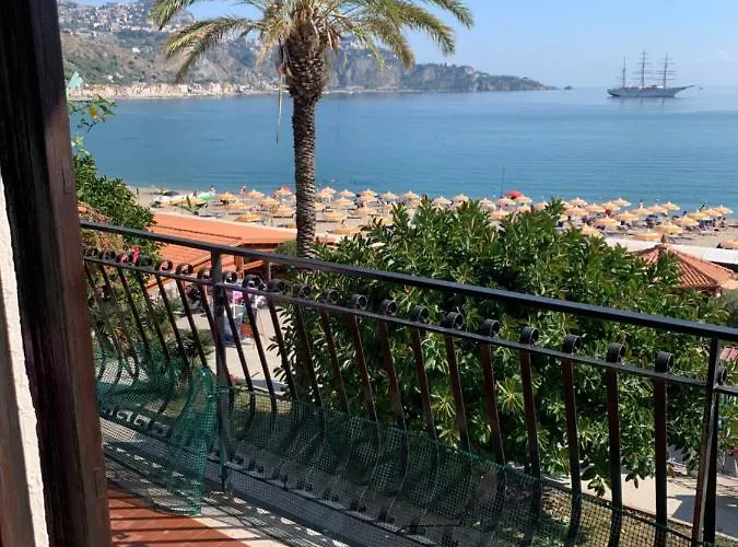 Appartamento Taormina Giardini-naxos